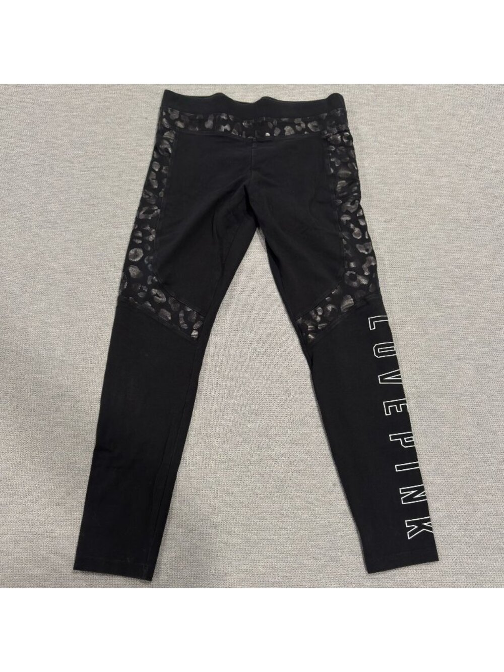 Victorias Secret PINK Yoga Leggings Size Large Black Love Black Leopard Detail